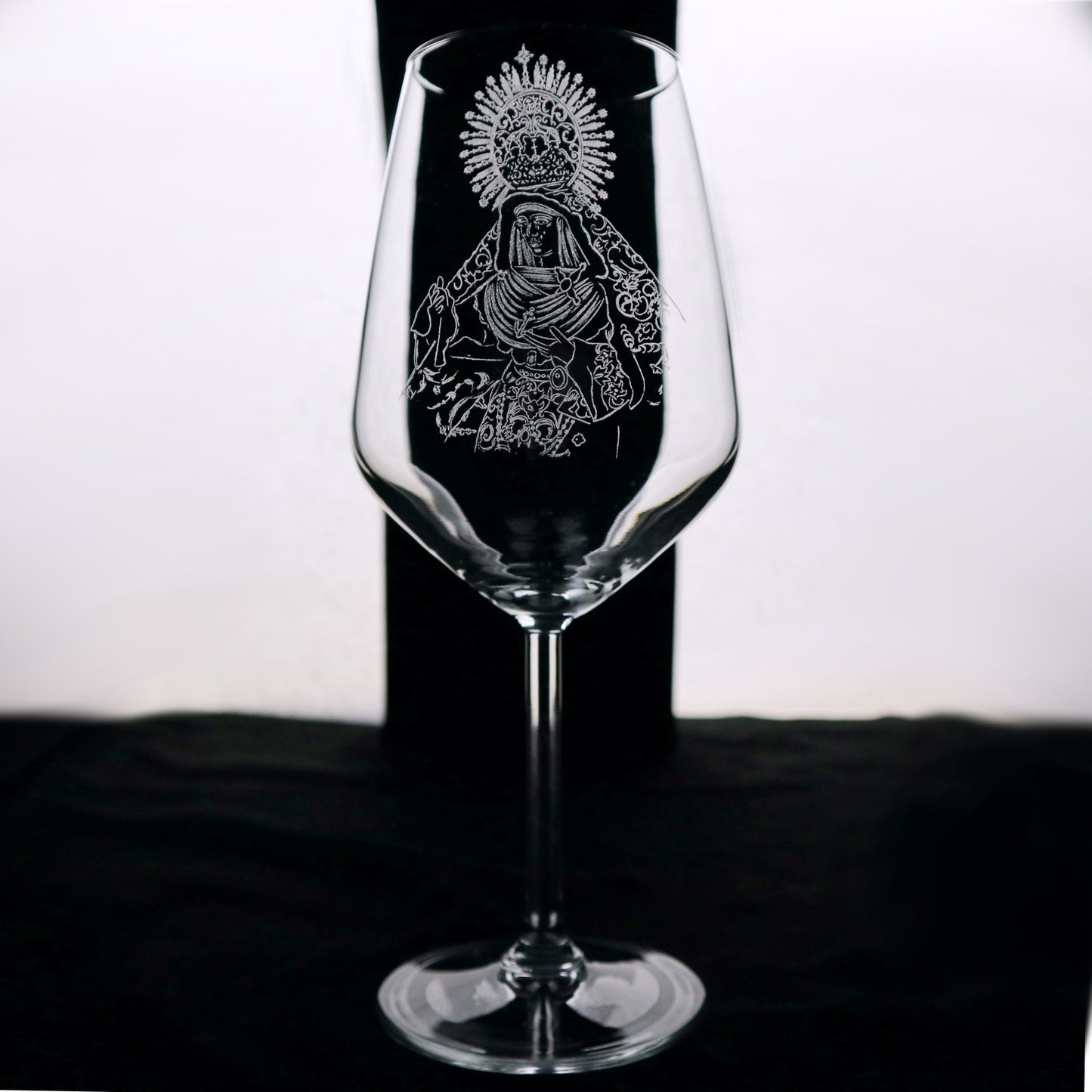 ESPERANZA DE TRIANA VIRGEN - Grabados en Vidrio