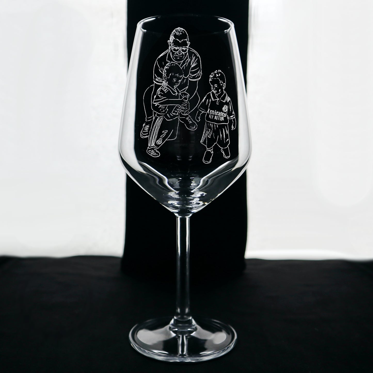 DETALLADO - AURA - Diseño Personalizado